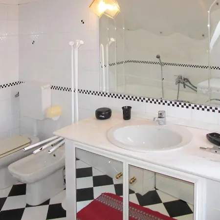 Hébergement de vacances Casa Linda By Interhome Marina dʼAndora